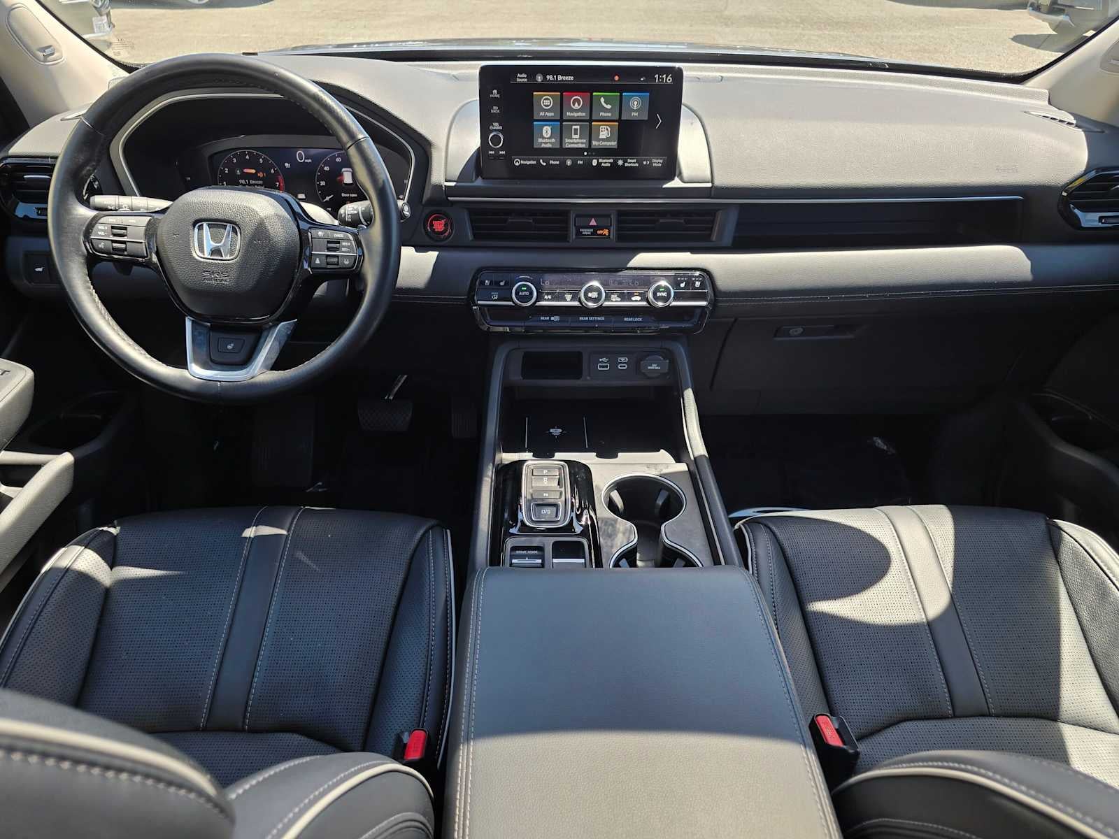 2023 Honda Pilot Elite