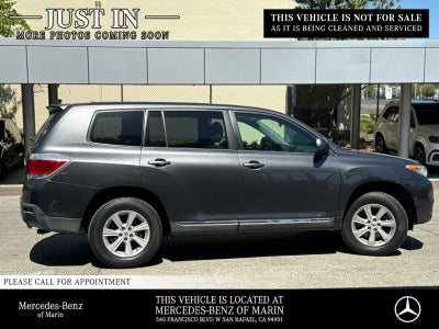 2011 Toyota Highlander Base