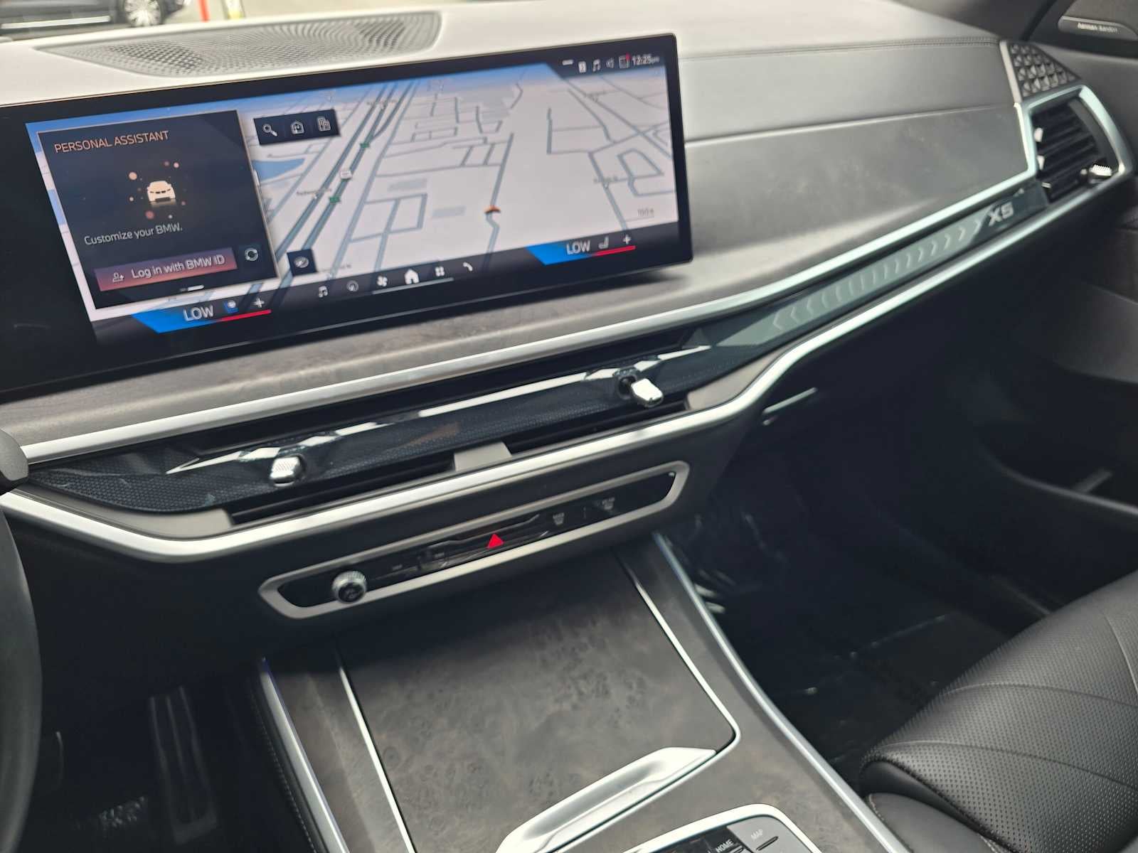 2025 BMW X5 xDrive40i xDrive40i