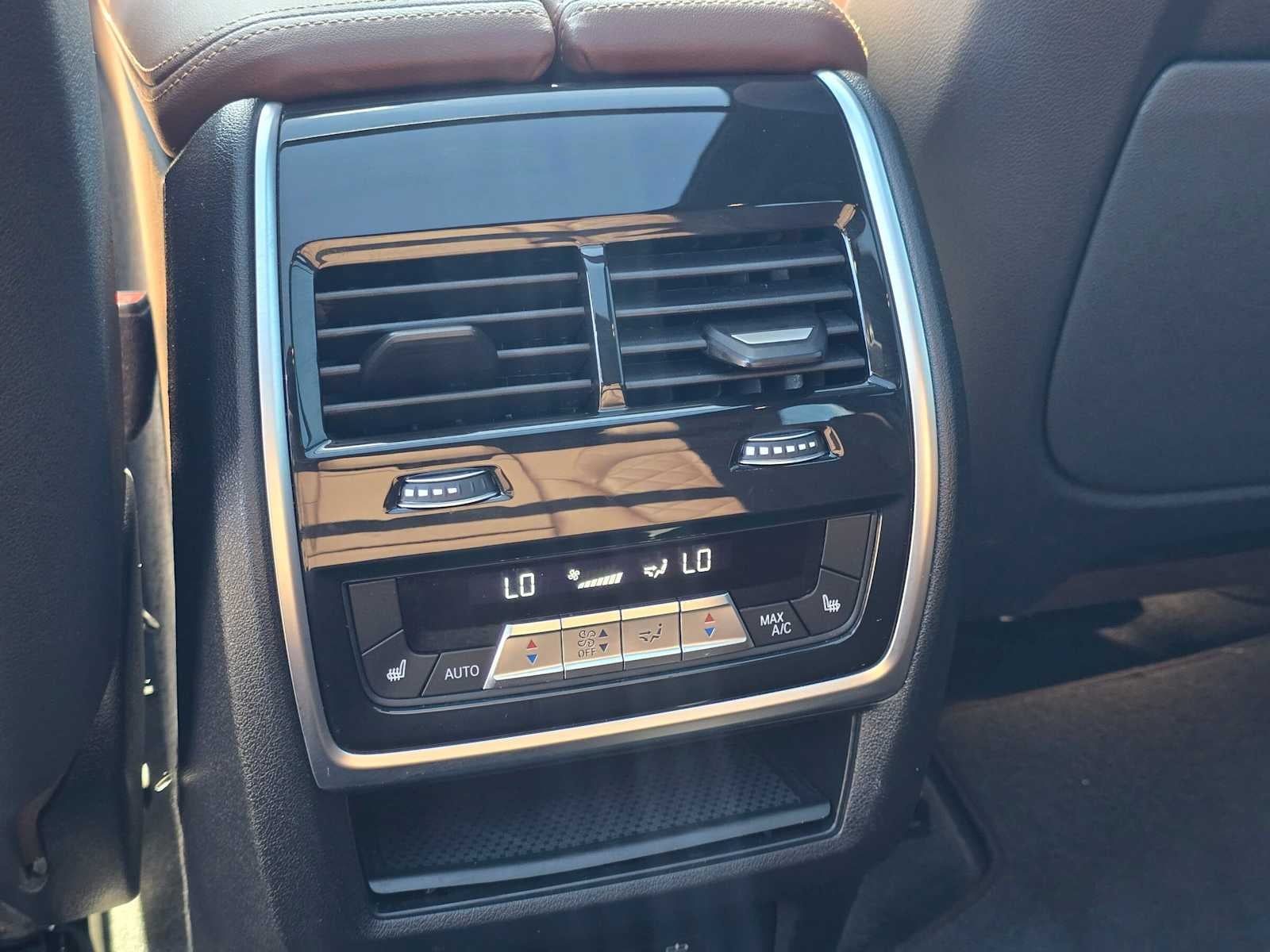 2025 BMW X5 xDrive40i xDrive40i