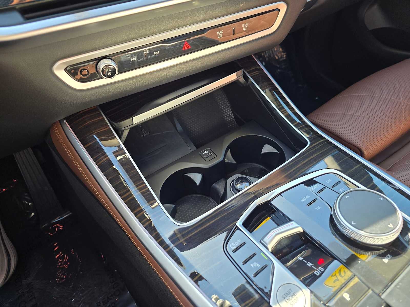 2025 BMW X5 xDrive40i xDrive40i