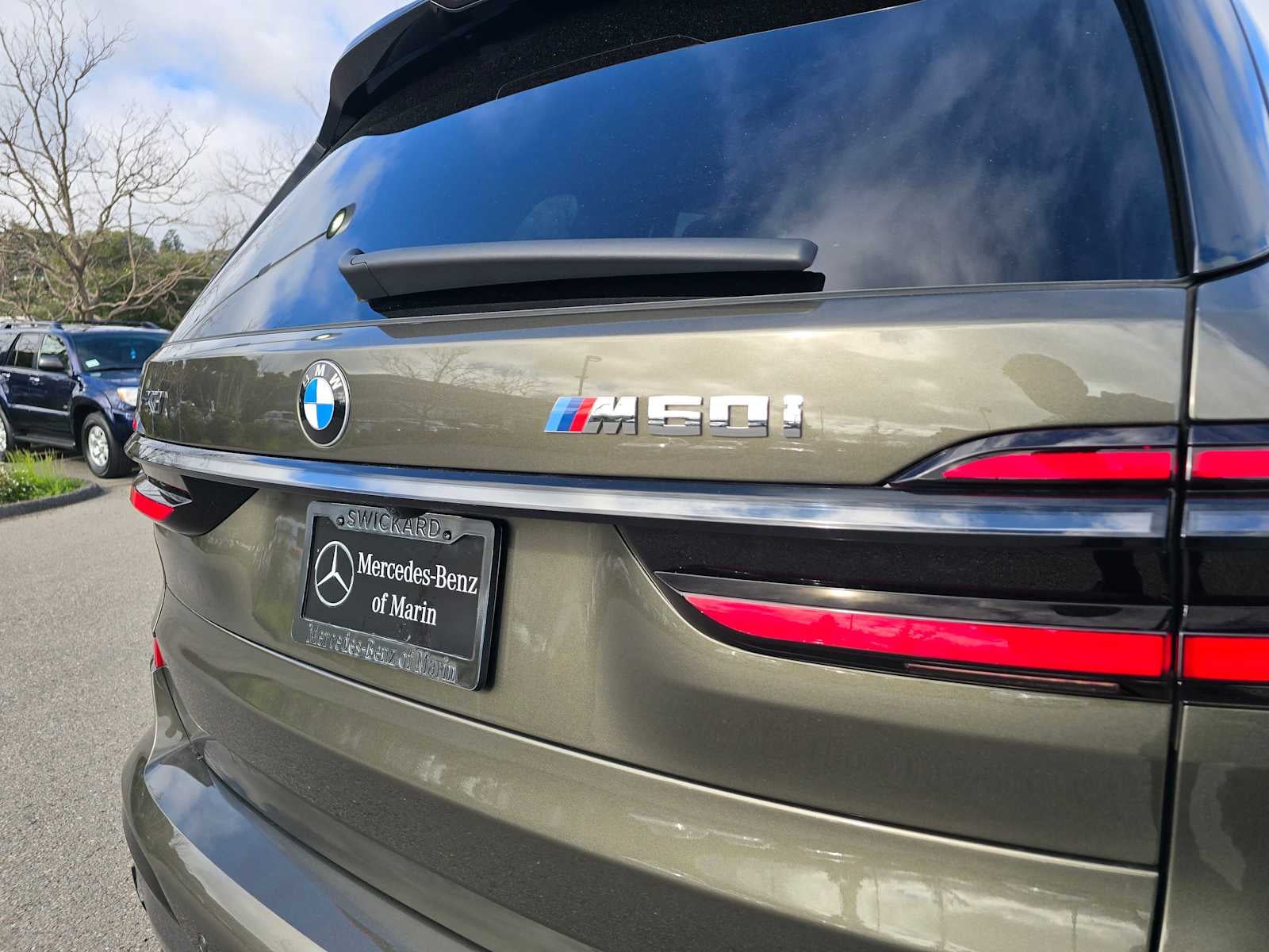 2025 BMW X7 M60i M60i