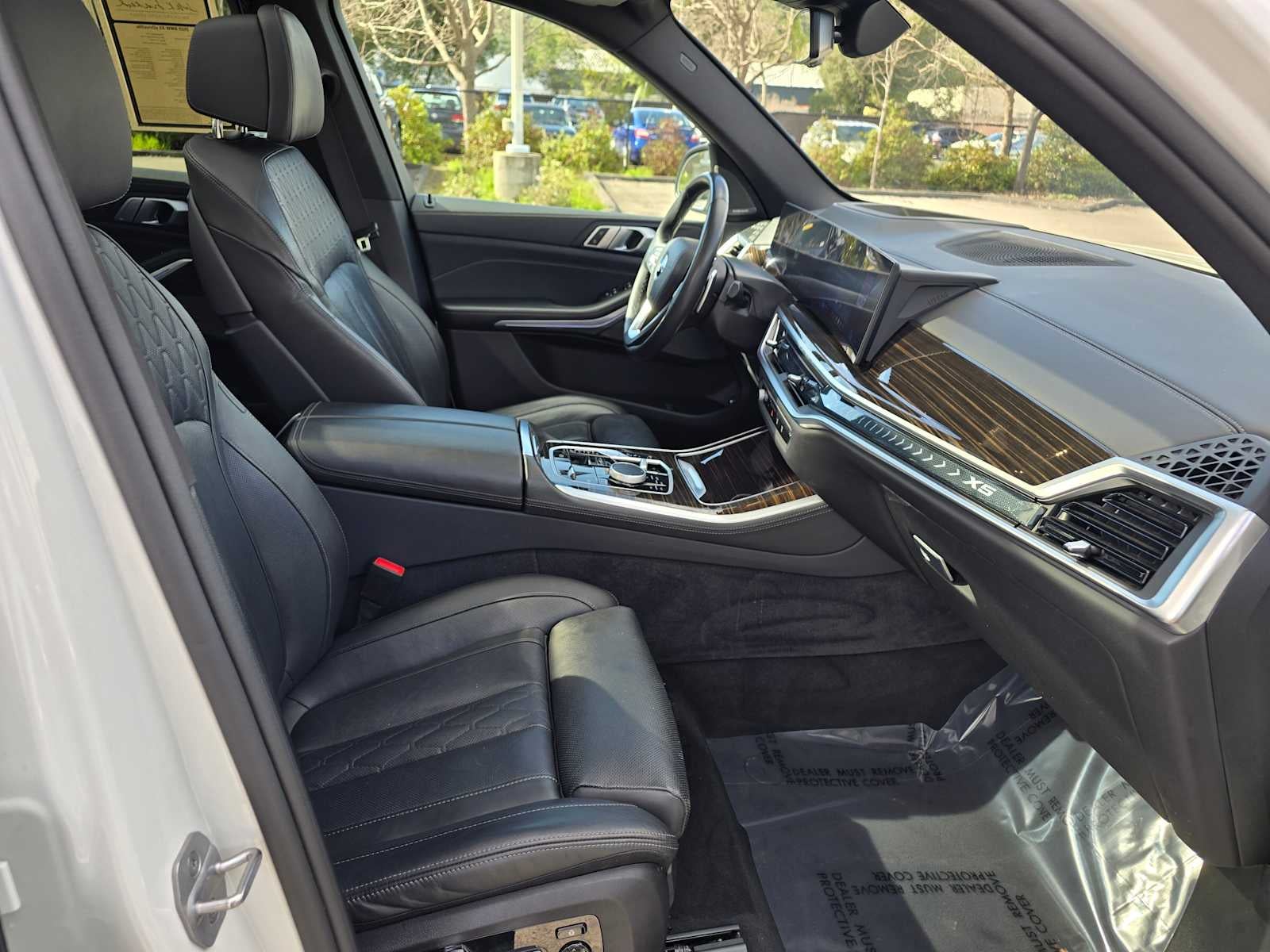 2025 BMW X5 xDrive50e xDrive50e