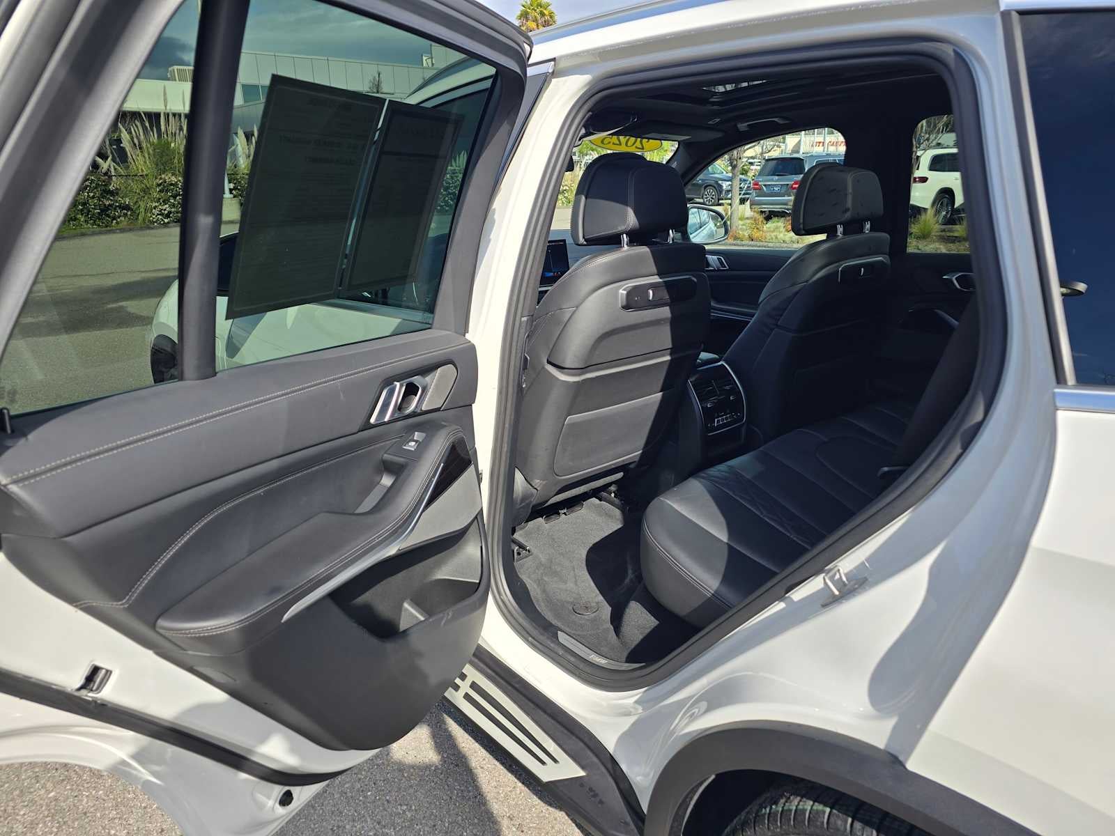 2025 BMW X5 xDrive50e xDrive50e