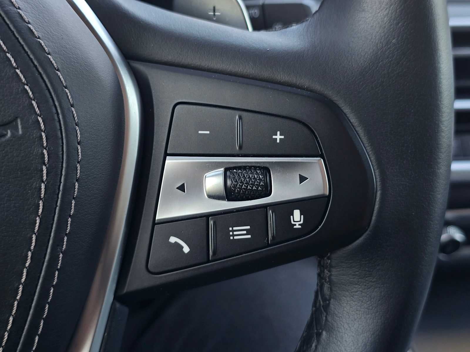 2023 BMW X5 xDrive40i xDrive40i