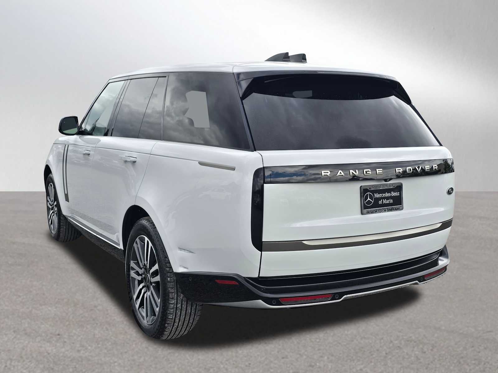 2023 Land Rover Range Rover SE