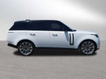 2022 Land Rover New Range Rover SE