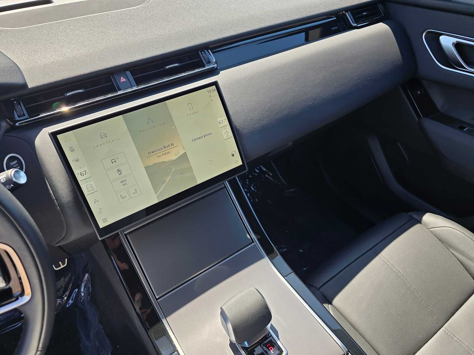 2025 Land Rover Range Rover Velar Dynamic SE
