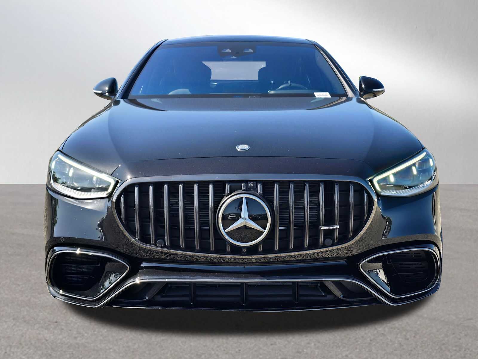 2026 Mercedes-Benz AMG® S 63 E 4MATIC® Sedan