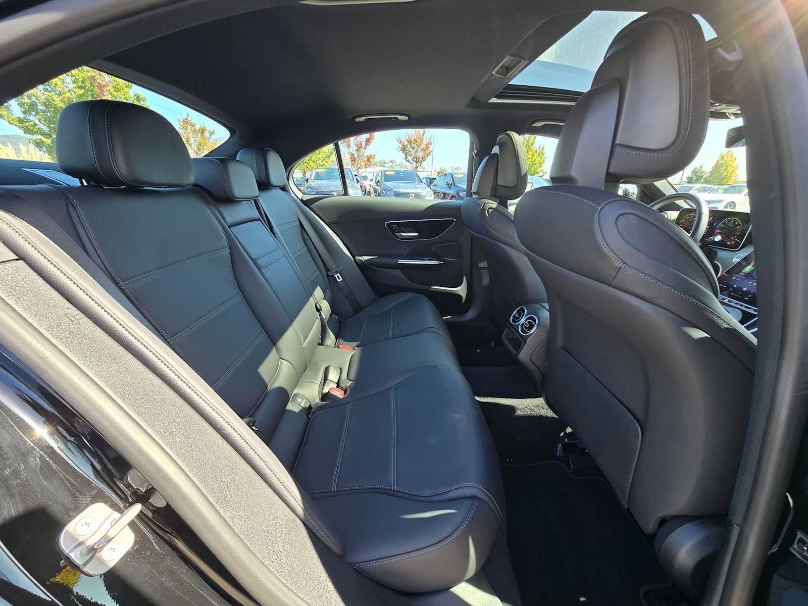 2025 Mercedes-Benz C 300 Sedan