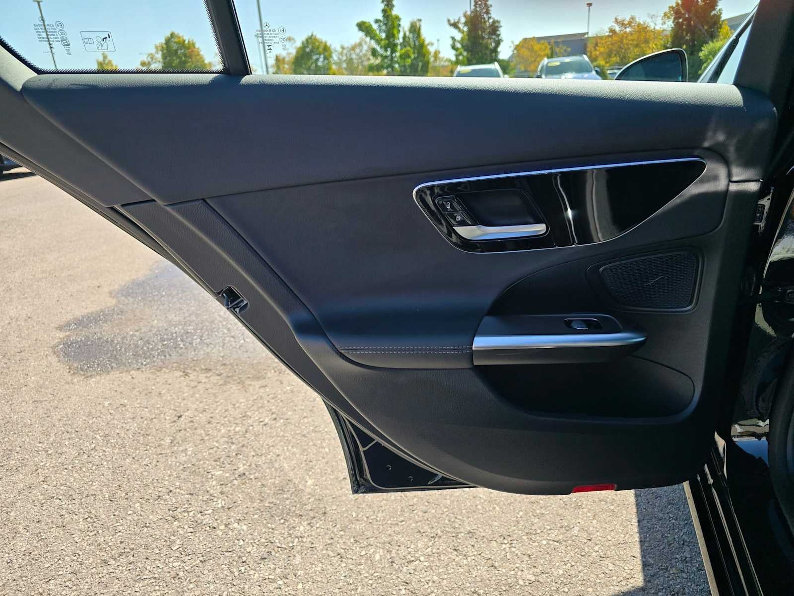 2025 Mercedes-Benz C 300 Sedan