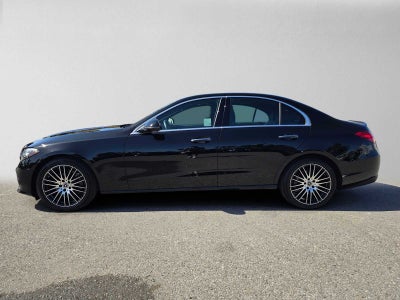 2025 Mercedes-Benz C 300 Sedan