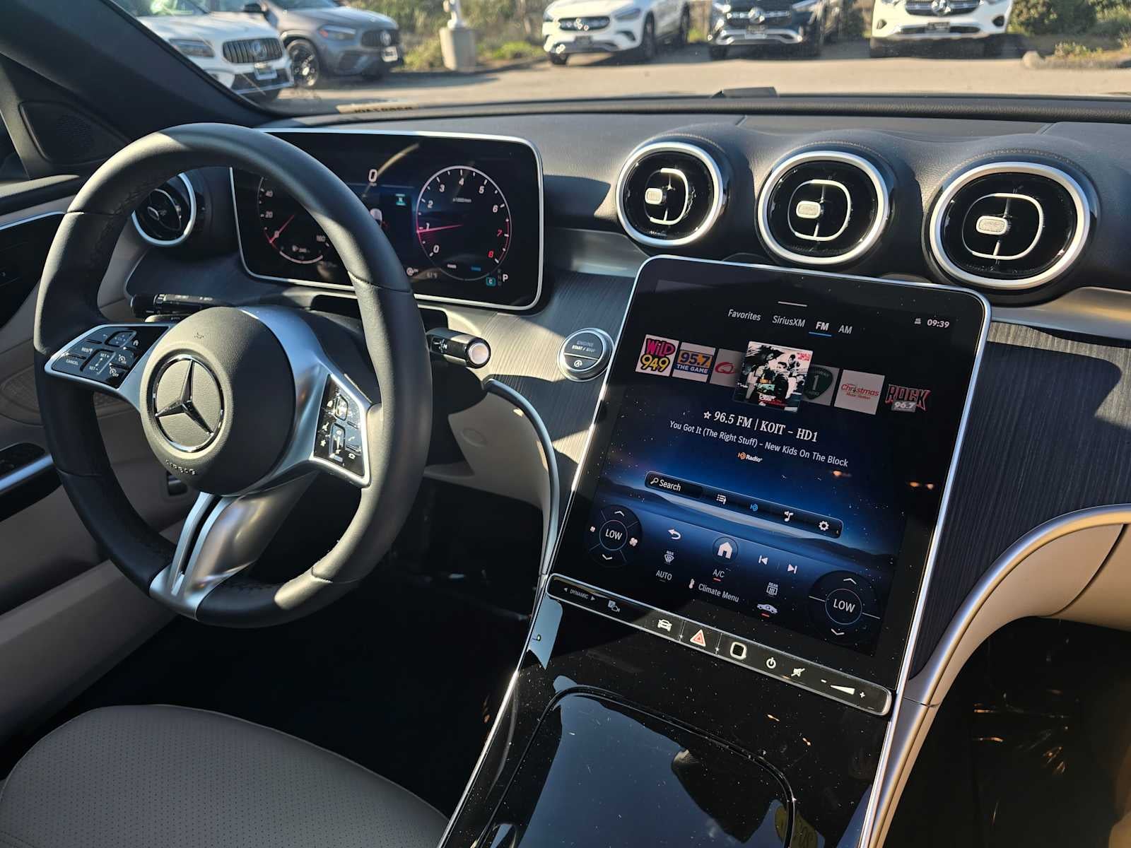 2025 Mercedes-Benz C-Class C 300