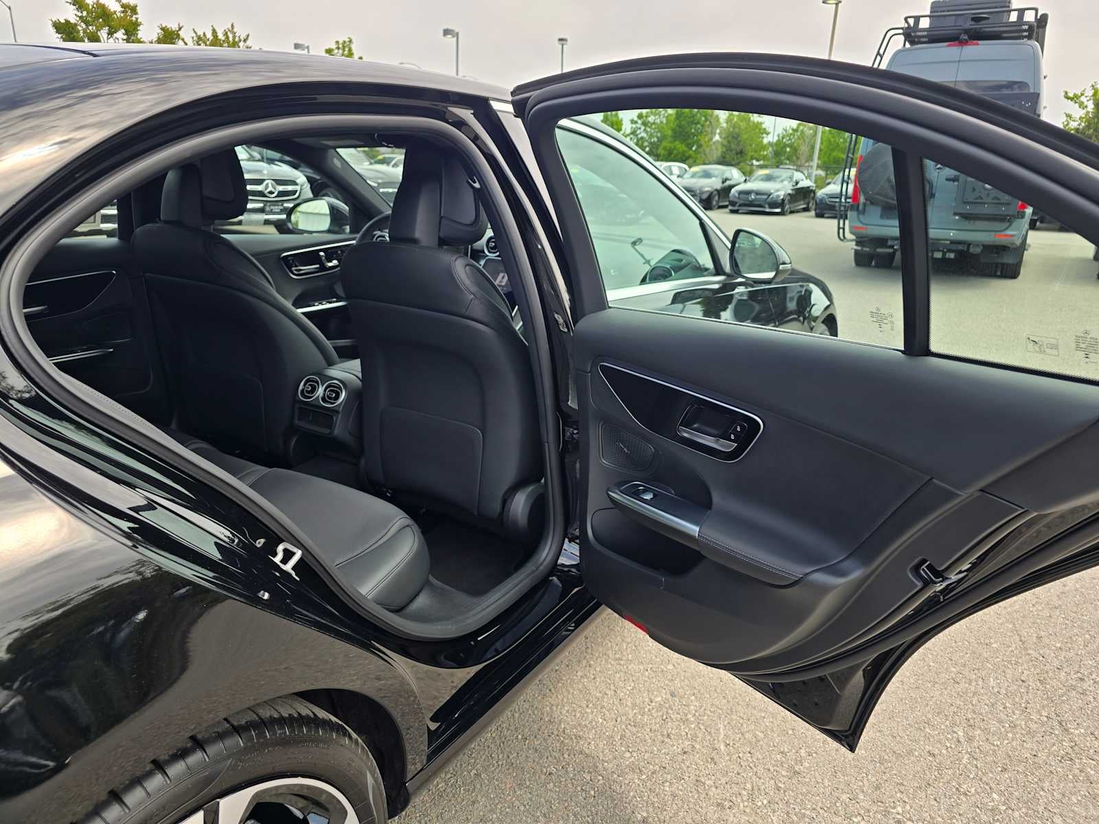 2026 Mercedes-Benz C 300 Sedan