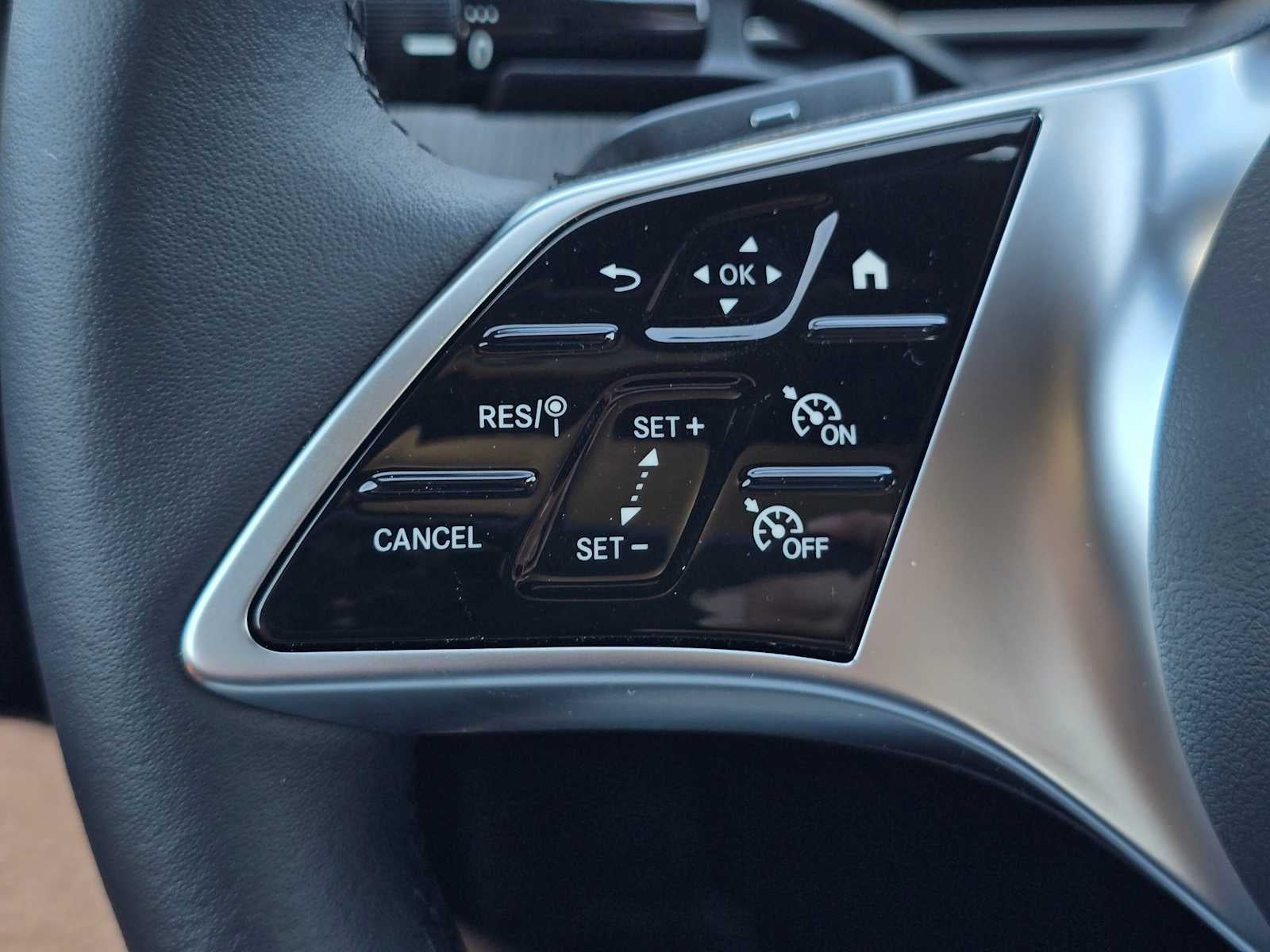 2026 Mercedes-Benz C 300 Sedan