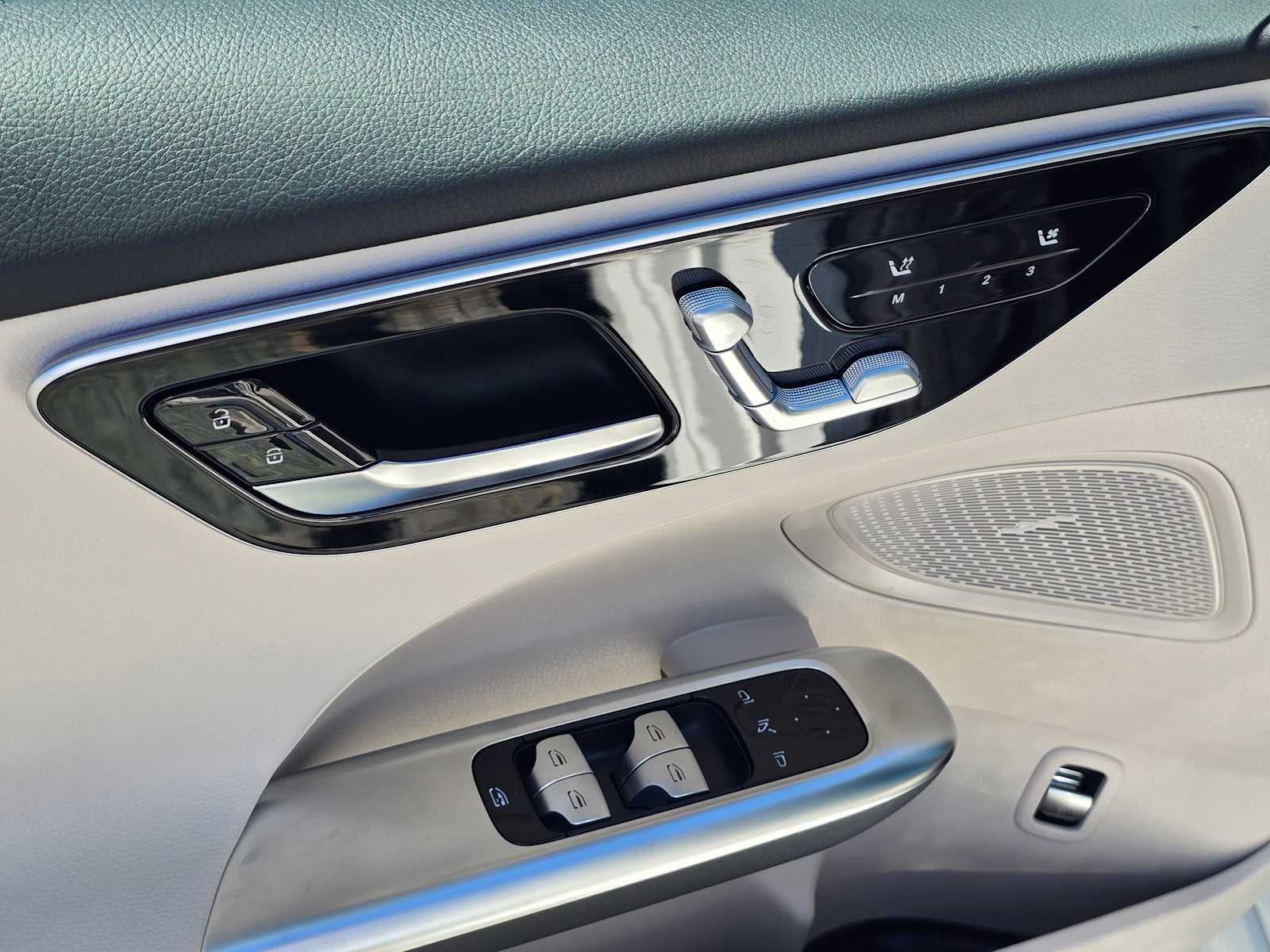 2026 Mercedes-Benz C 300 Sedan