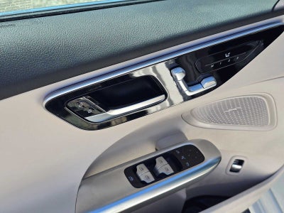 2026 Mercedes-Benz C 300 Sedan