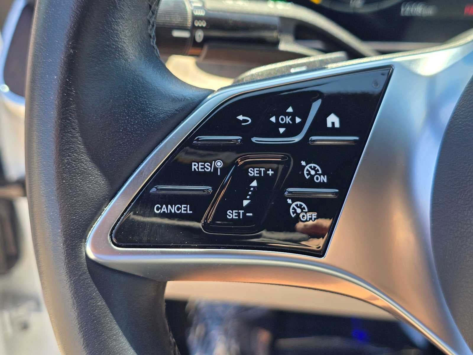 2024 Mercedes-Benz C 300 Sedan