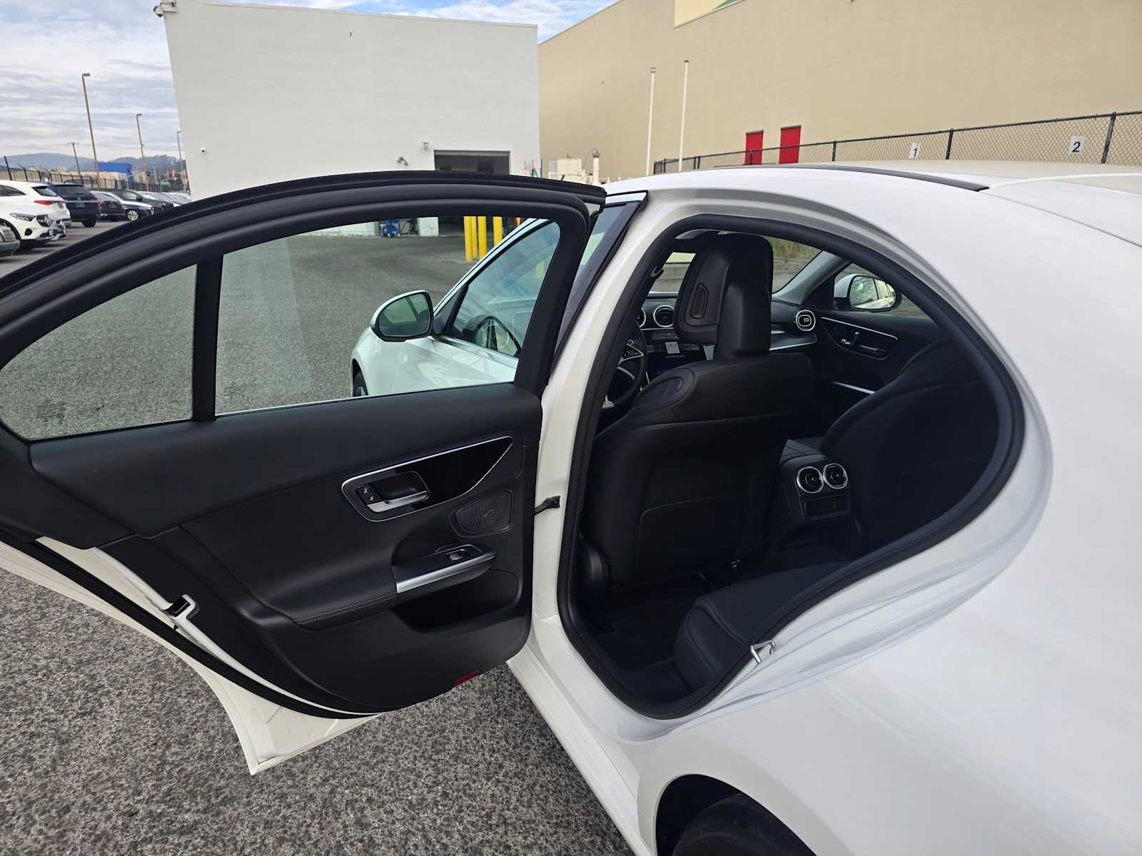 2025 Mercedes-Benz C-Class C 300