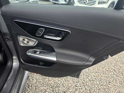 2025 Mercedes-Benz C 300 C 300