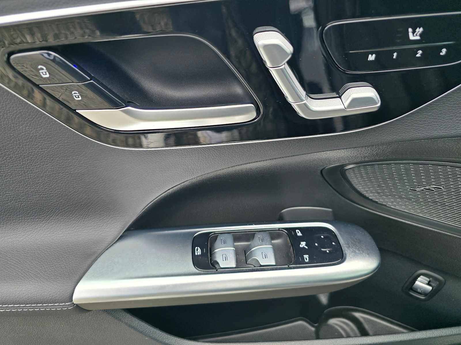 2026 Mercedes-Benz C 300 4MATIC® Sedan