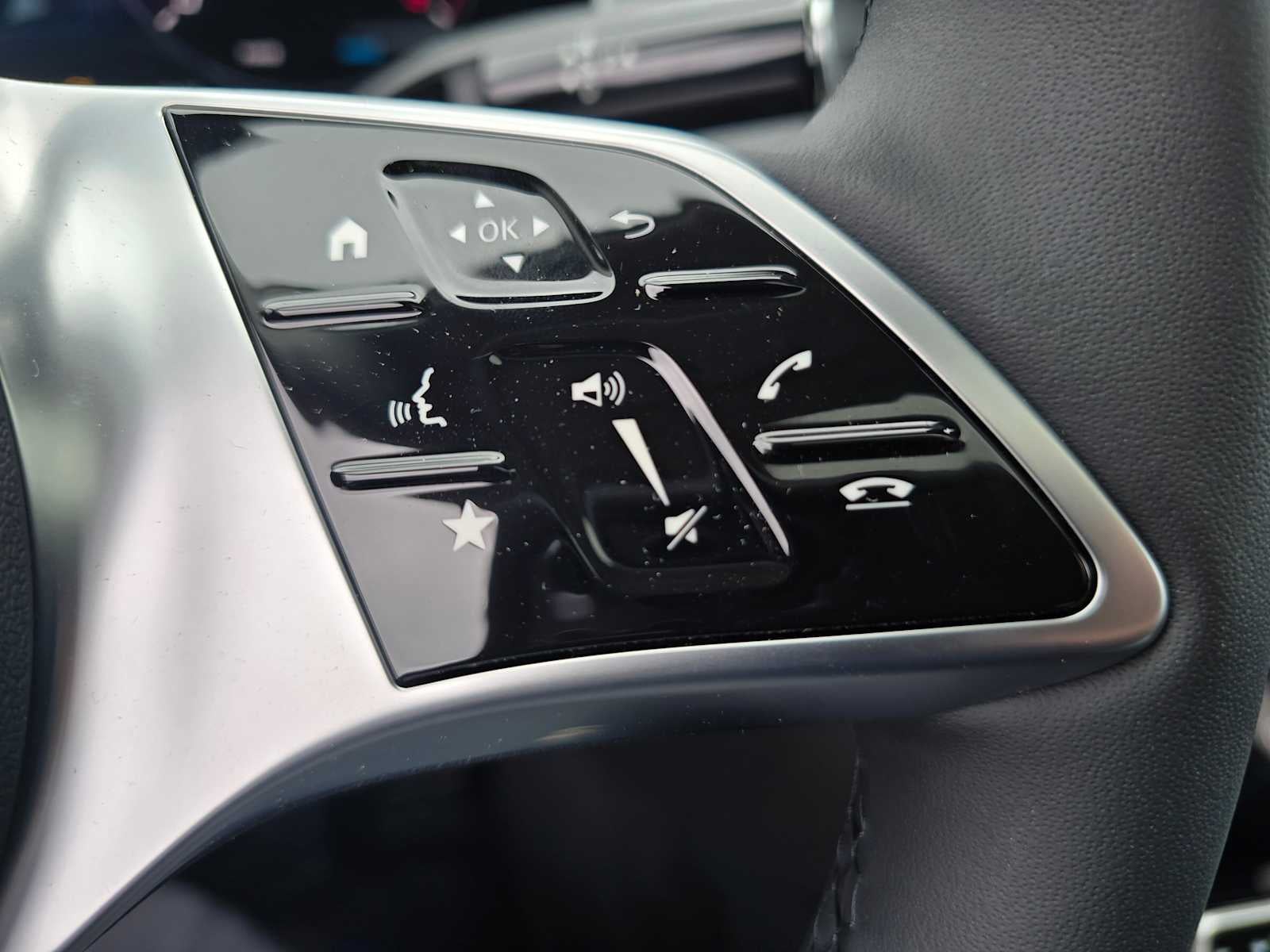 2026 Mercedes-Benz C 300 4MATIC® Sedan