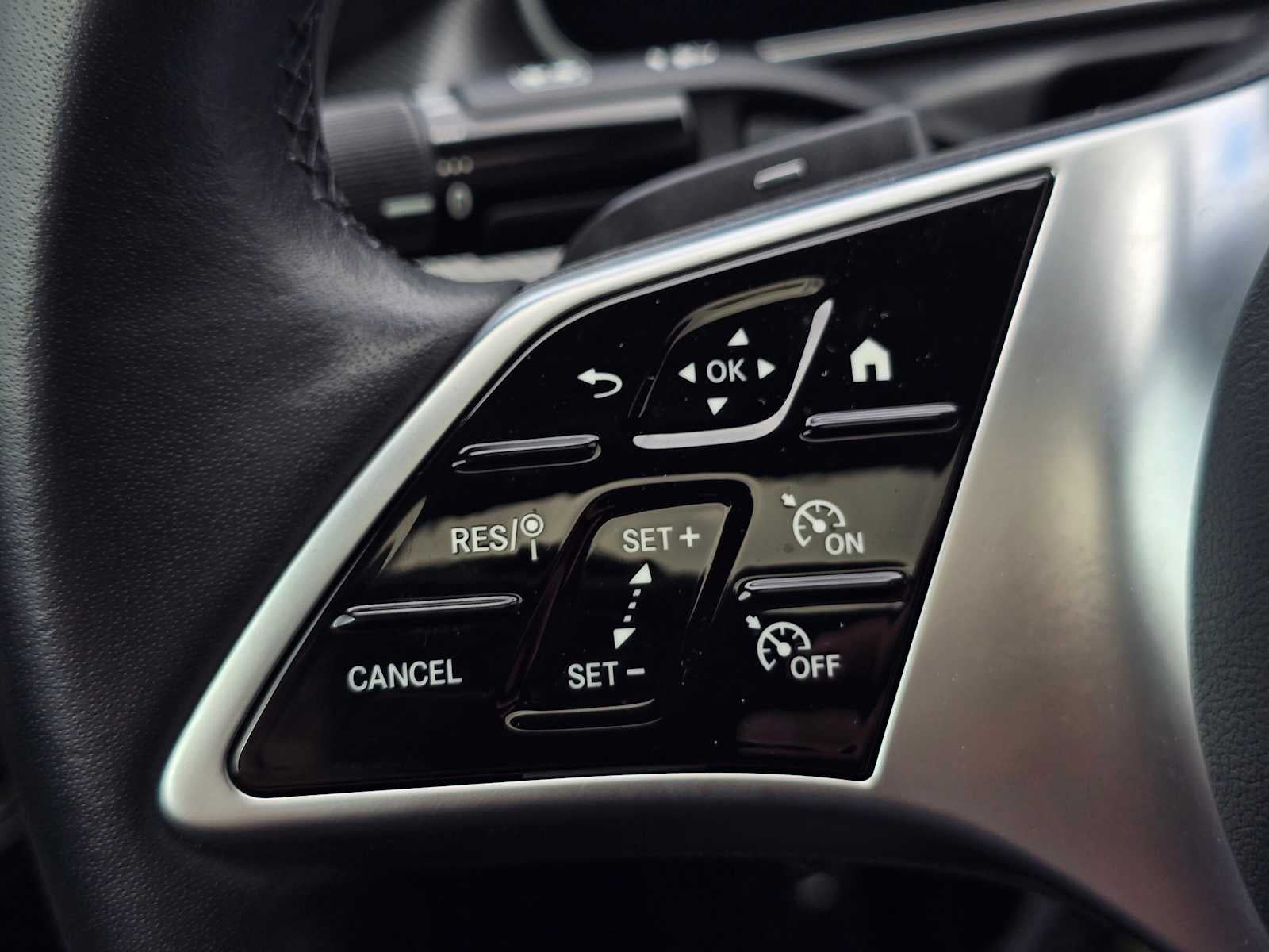 2024 Mercedes-Benz C 300 4MATIC® Sedan