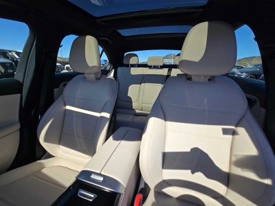 2026 Mercedes-Benz C 300 4MATIC® Sedan