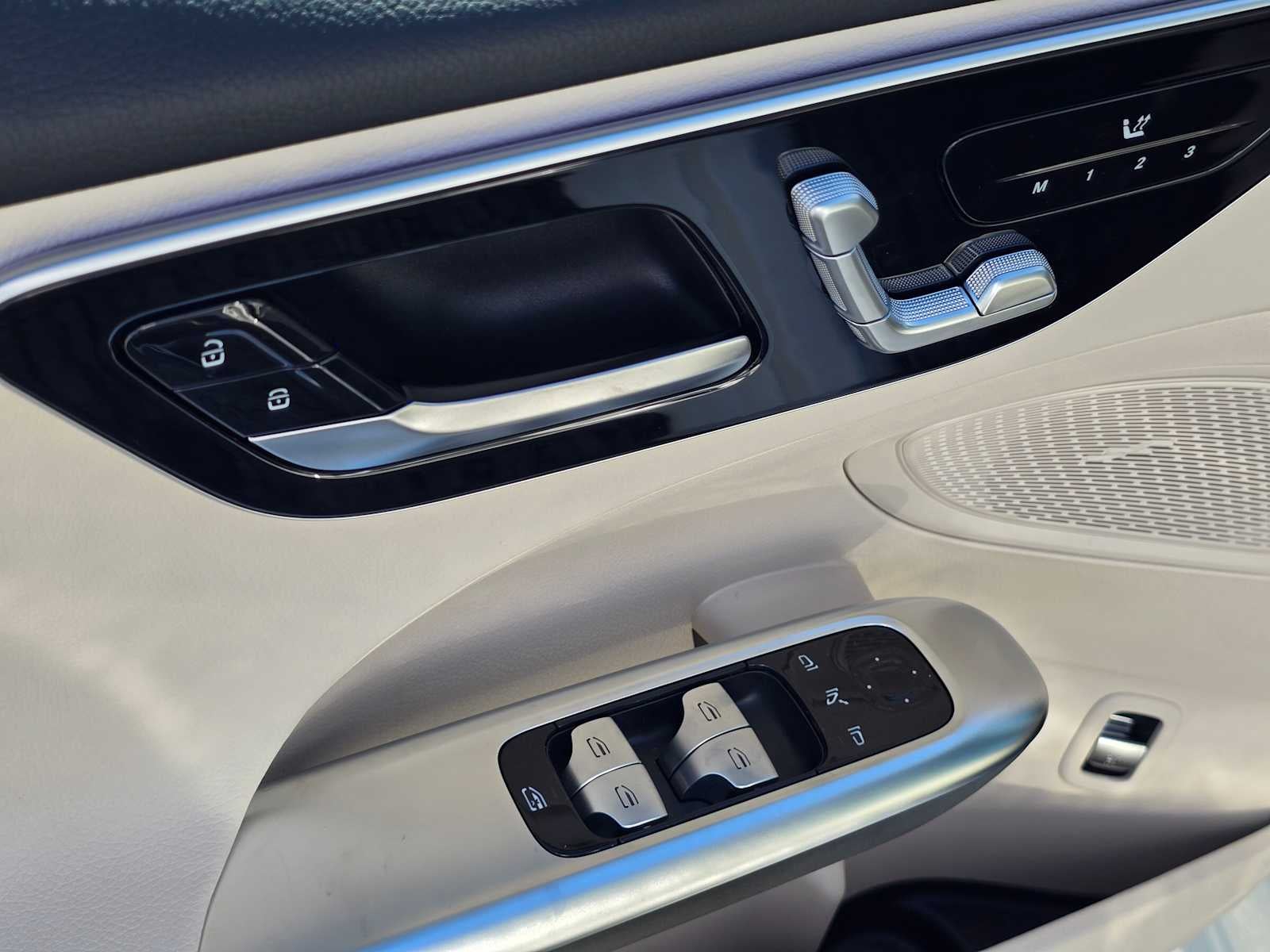 2026 Mercedes-Benz C 300 4MATIC® Sedan