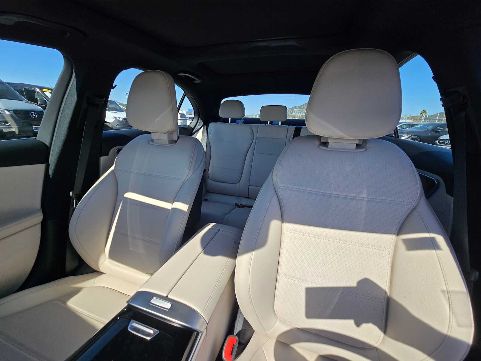 2026 Mercedes-Benz C 300 4MATIC® Sedan