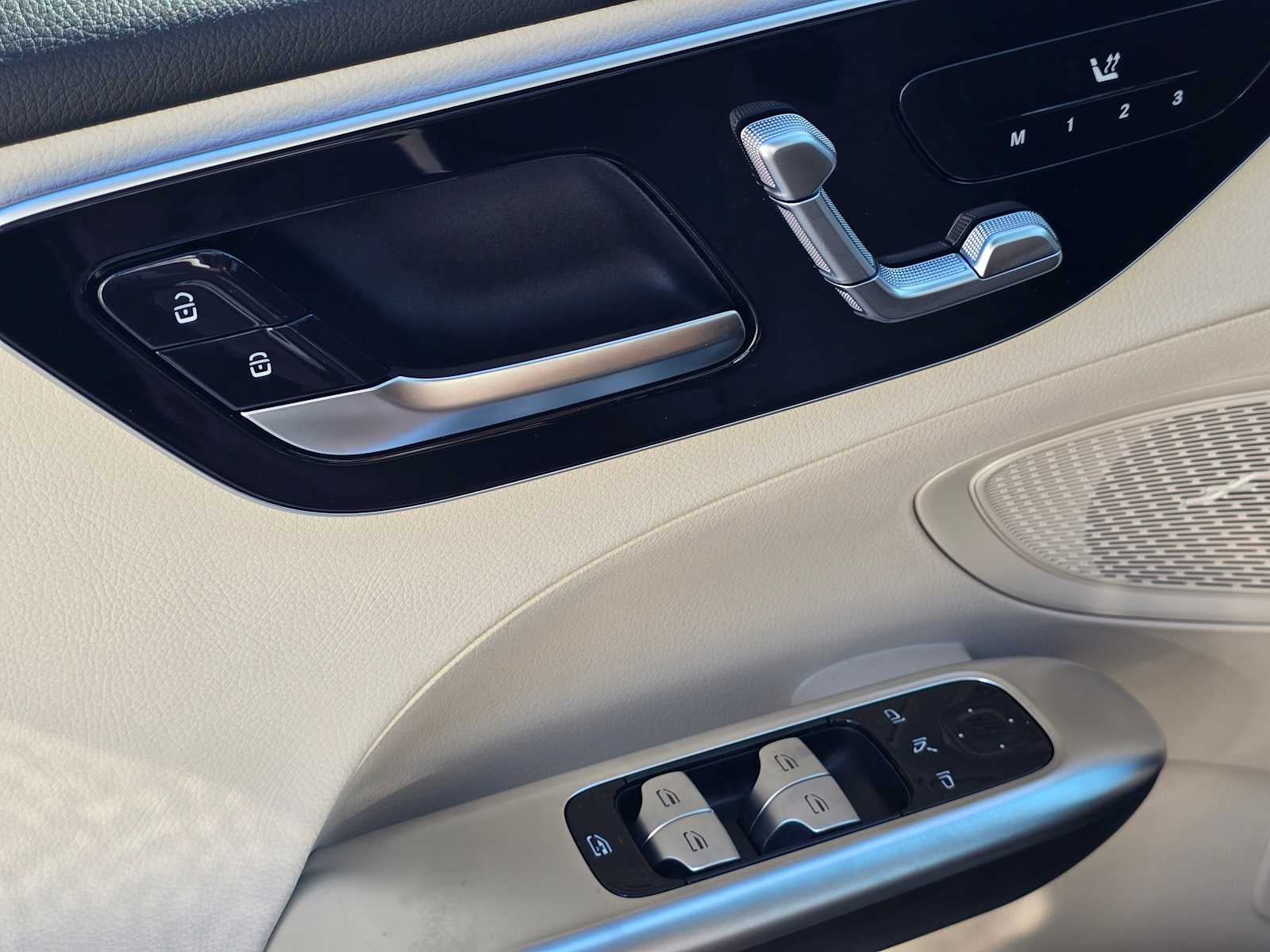 2026 Mercedes-Benz C 300 4MATIC® Sedan