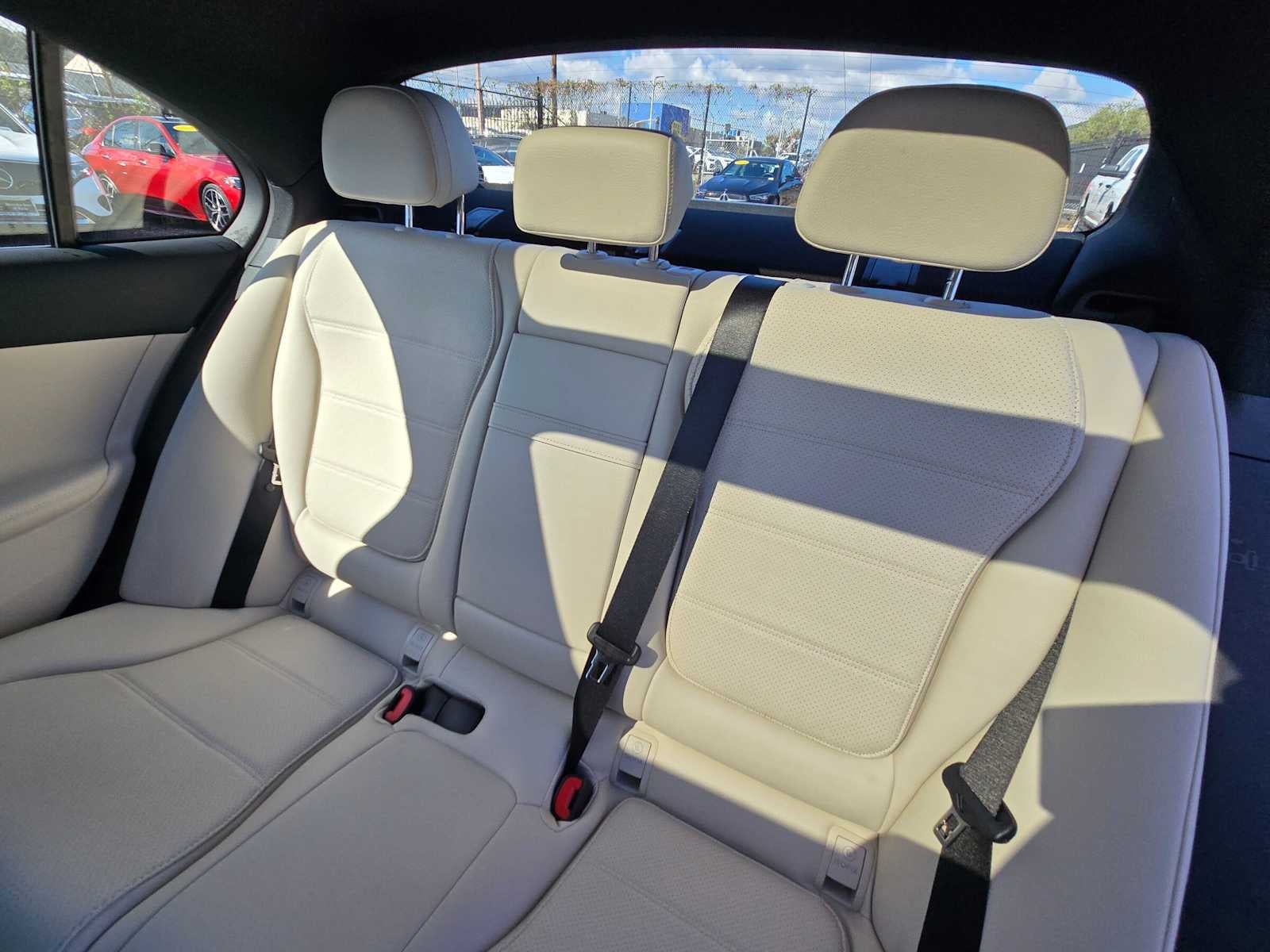 2027 Mercedes-Benz C 300 4MATIC® Sedan