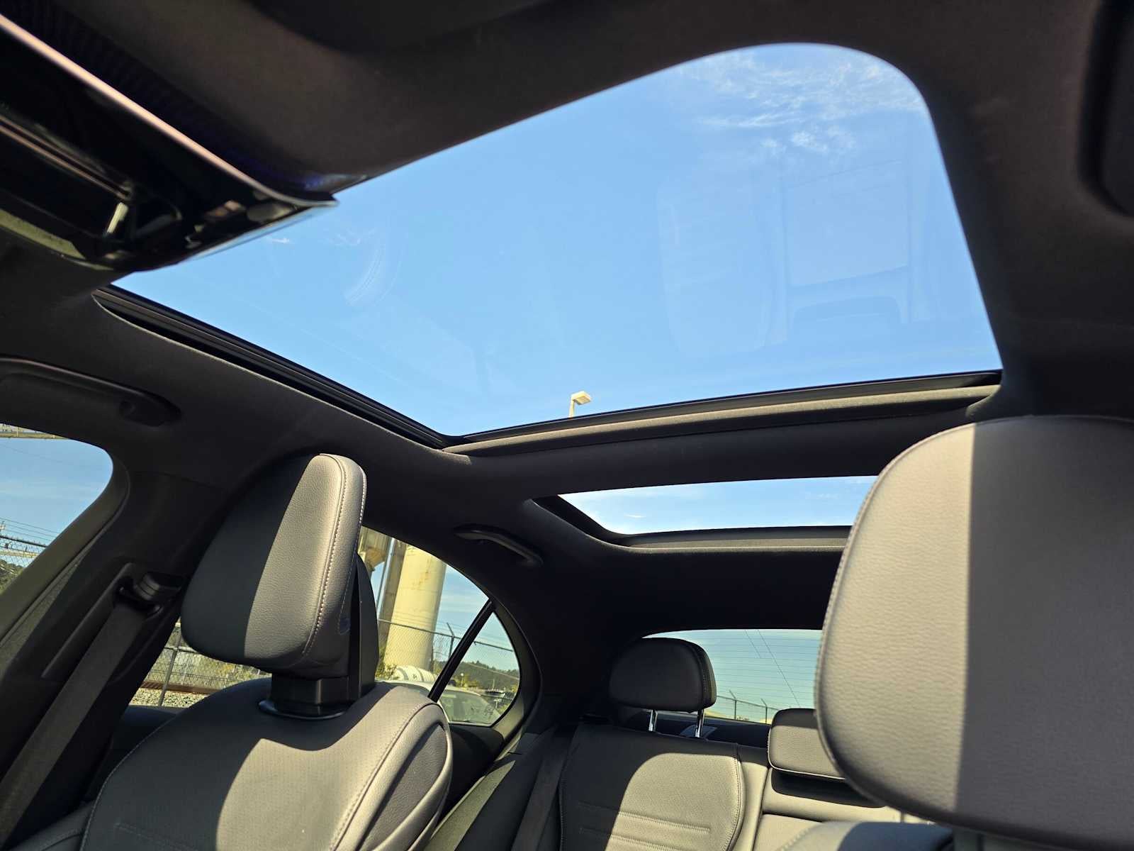 2025 Mercedes-Benz C 300 4MATIC® Sedan