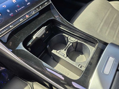 2025 Mercedes-Benz C 300 4MATIC® Sedan