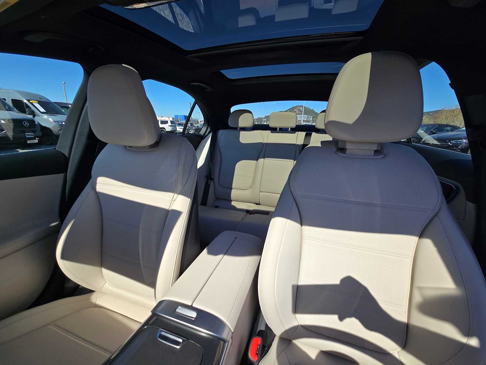 2026 Mercedes-Benz C 300 4MATIC® Sedan