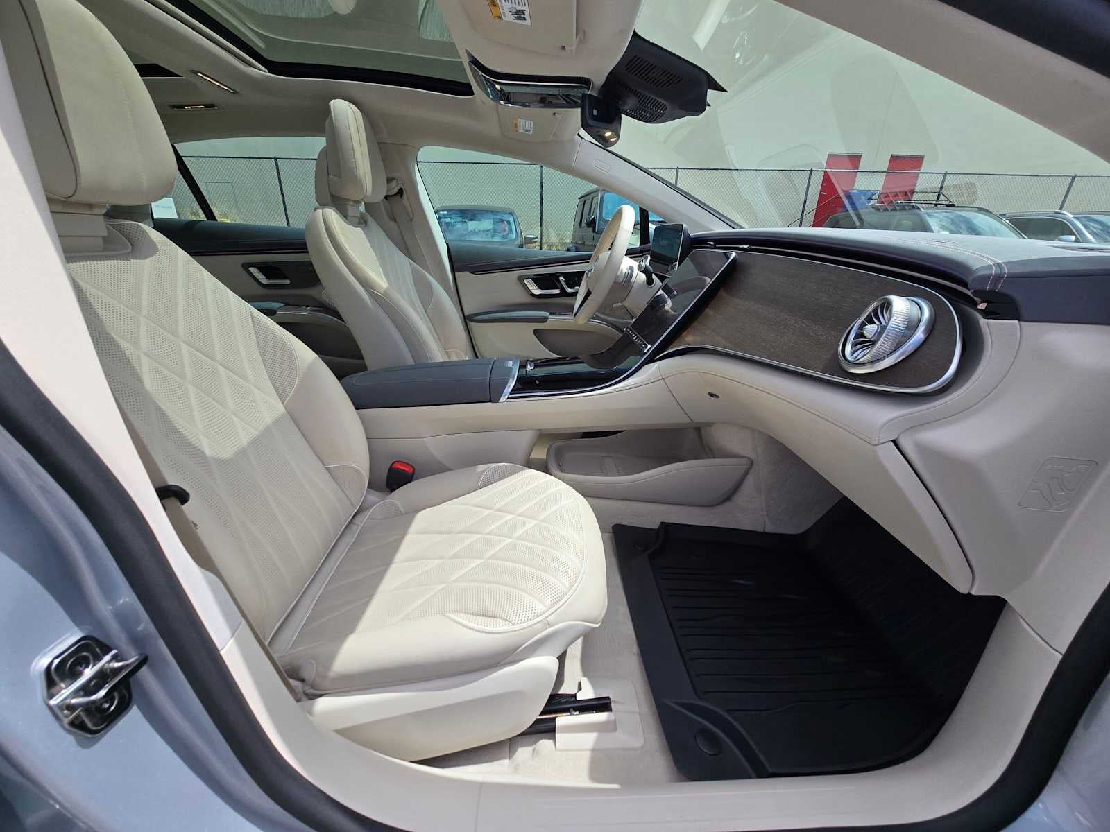 2022 Mercedes-Benz EQS 450+ Sedan