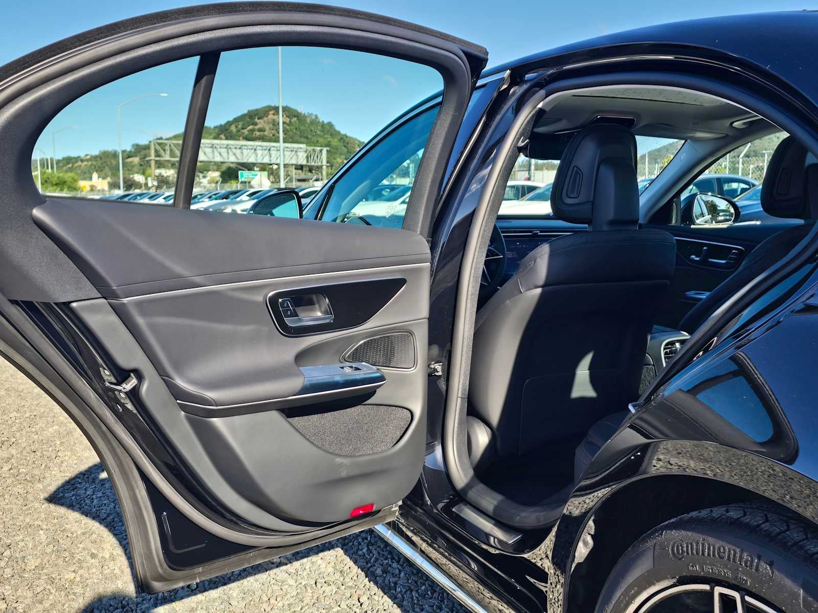 2025 Mercedes-Benz E 350 E 350