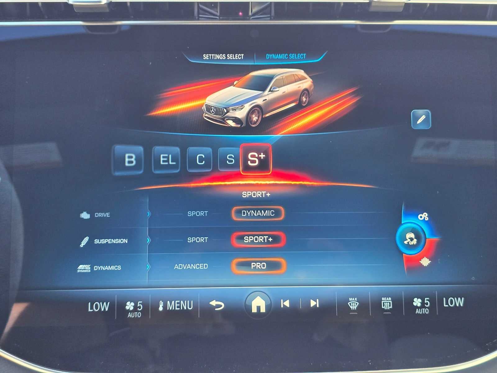 2027 Mercedes-Benz AMG® E 53 Hybrid Wagon