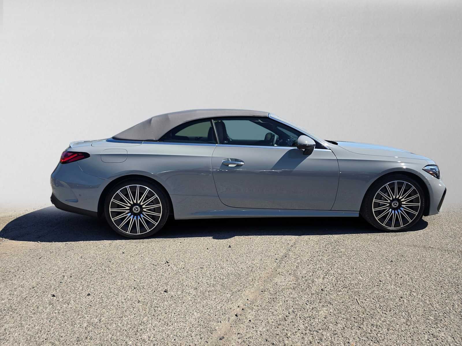 2027 Mercedes-Benz CLE 300 4MATIC® Cabriolet
