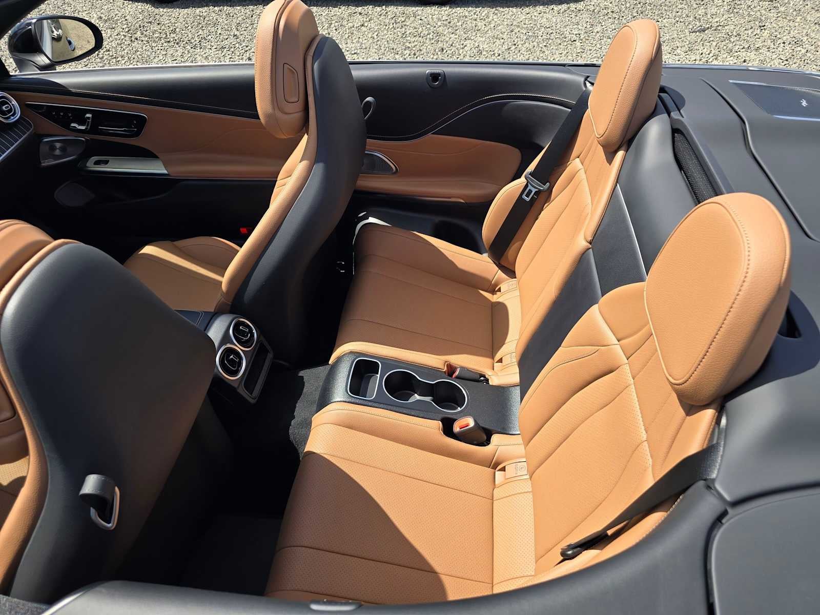 2027 Mercedes-Benz CLE 450 4MATIC® Cabriolet