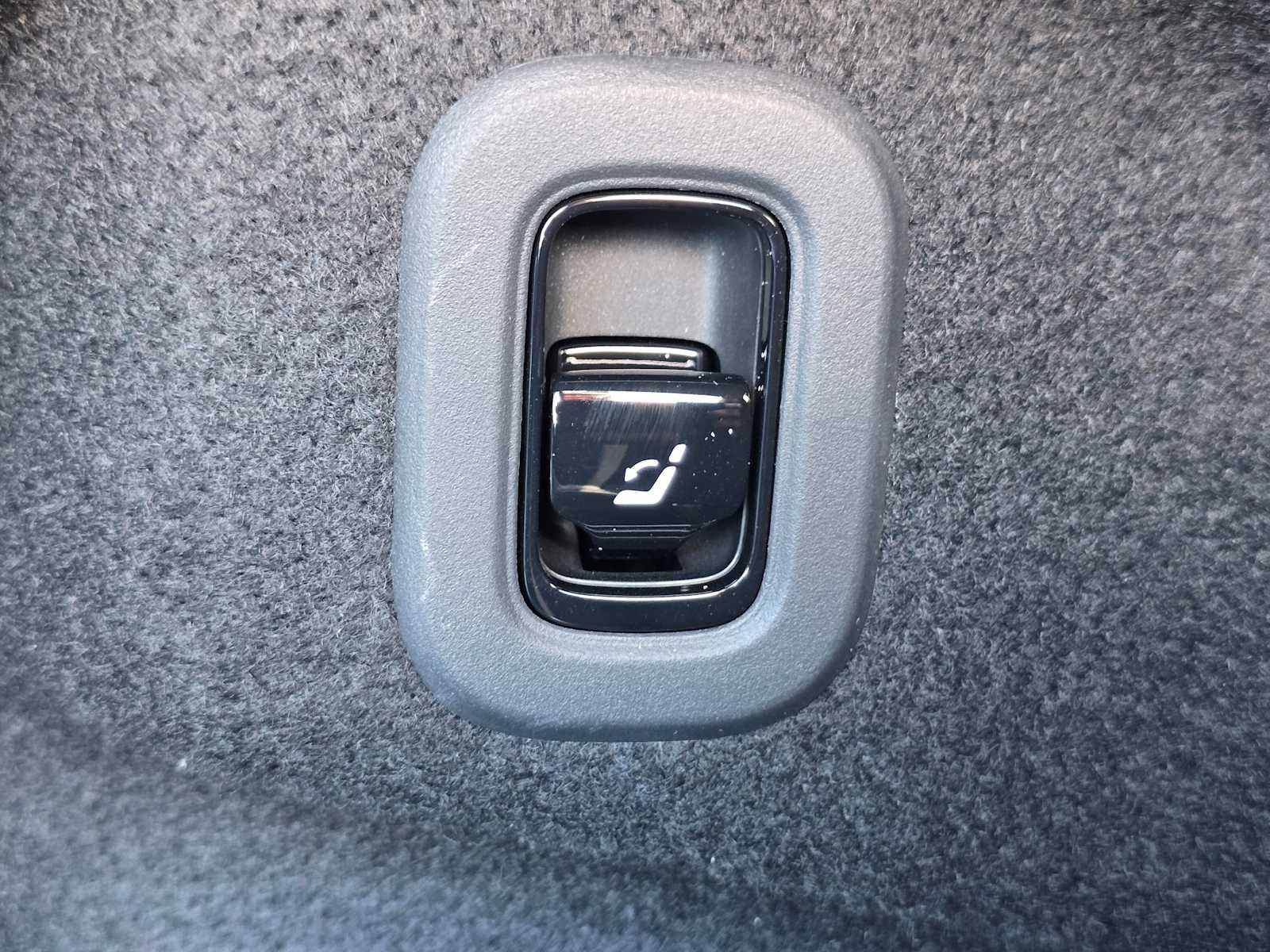 2026 Mercedes-Benz AMG® CLE 53 4MATIC®+ Cabriolet