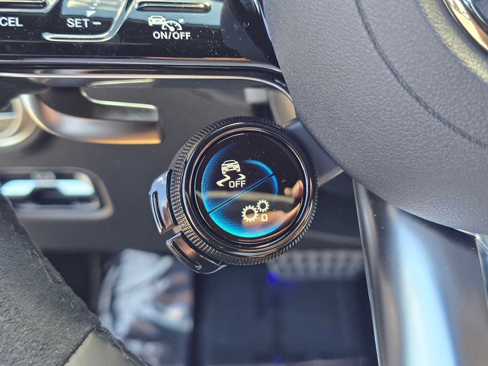 2026 Mercedes-Benz AMG® CLE 53 4MATIC®+ Cabriolet