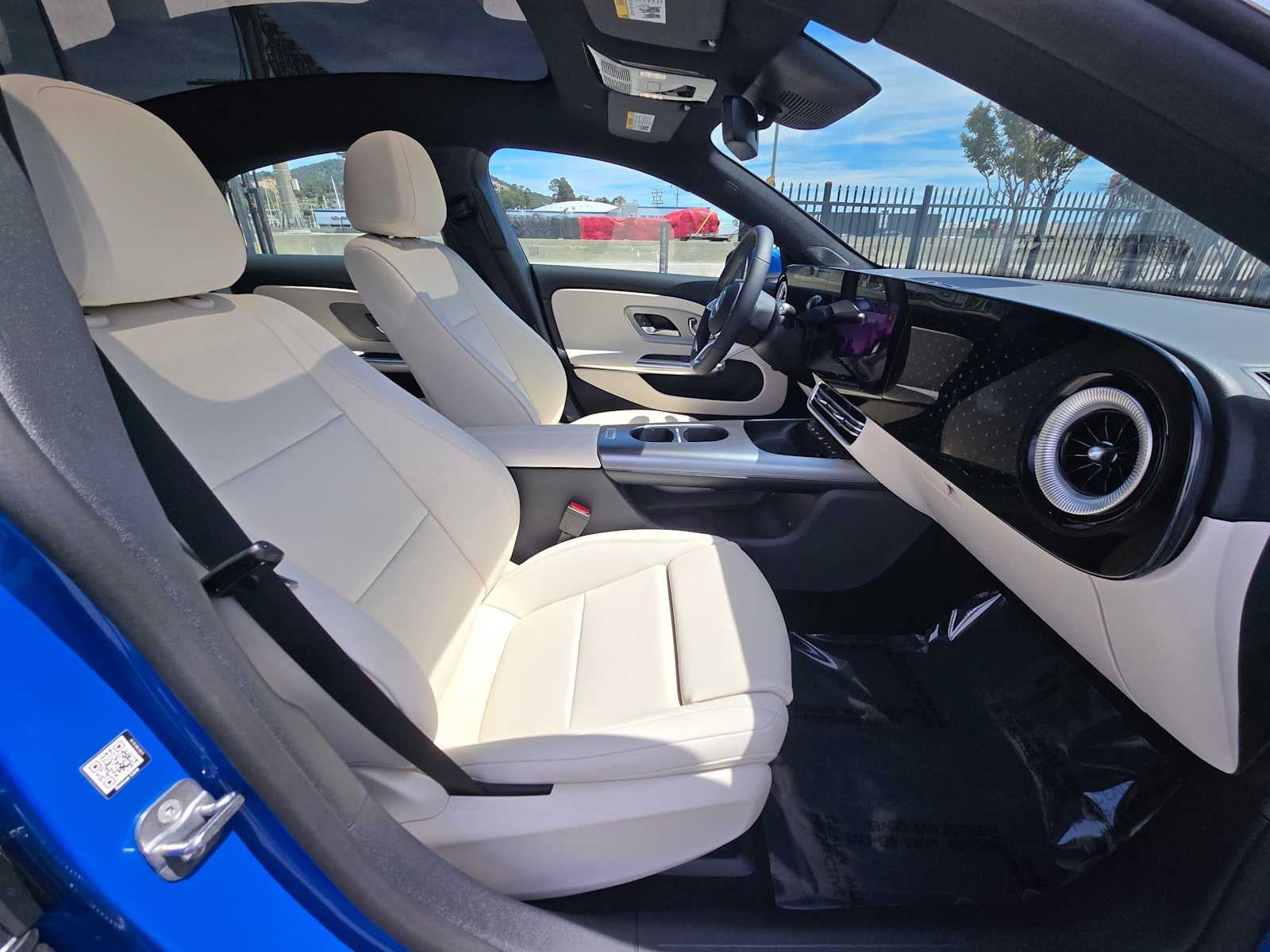 2027 Mercedes-Benz CLA 220 Hybrid FWD