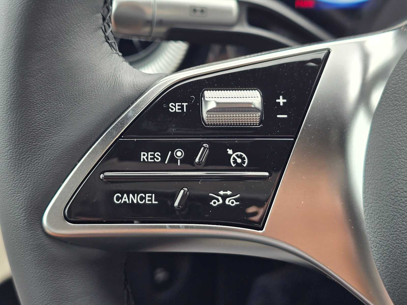 2027 Mercedes-Benz CLA 220 Hybrid FWD