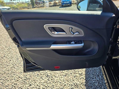 2027 Mercedes-Benz CLA 220 Hybrid FWD