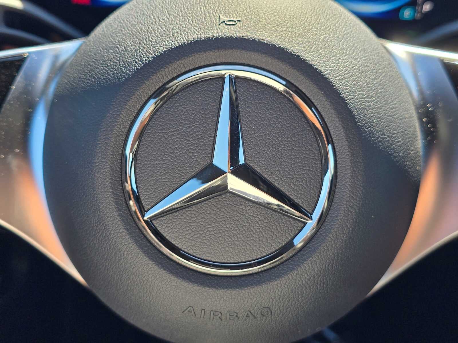 2027 Mercedes-Benz CLA 220 Hybrid FWD