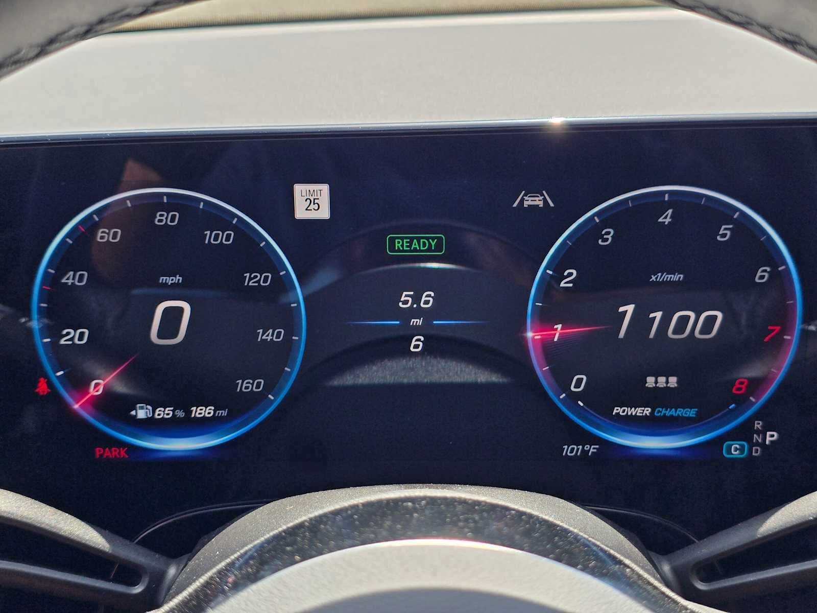2027 Mercedes-Benz CLA 220 Hybrid FWD