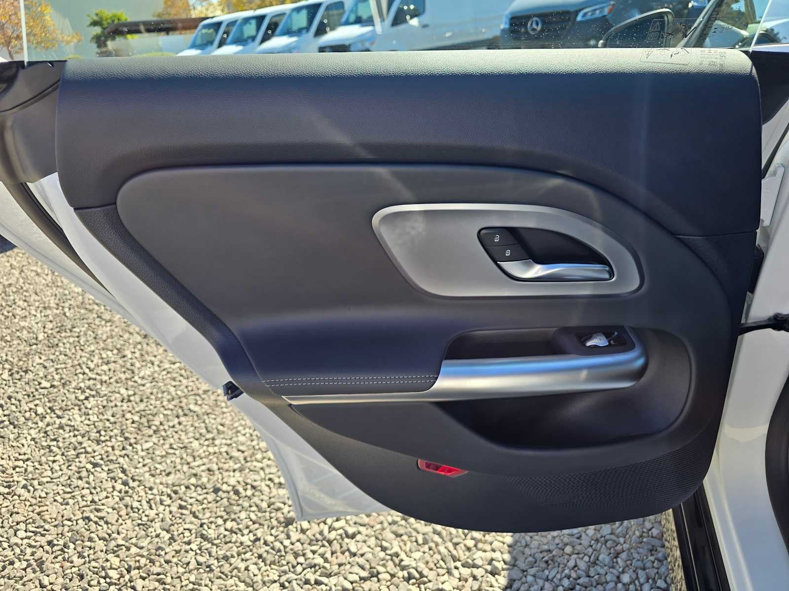 2027 Mercedes-Benz CLA 220 Hybrid FWD
