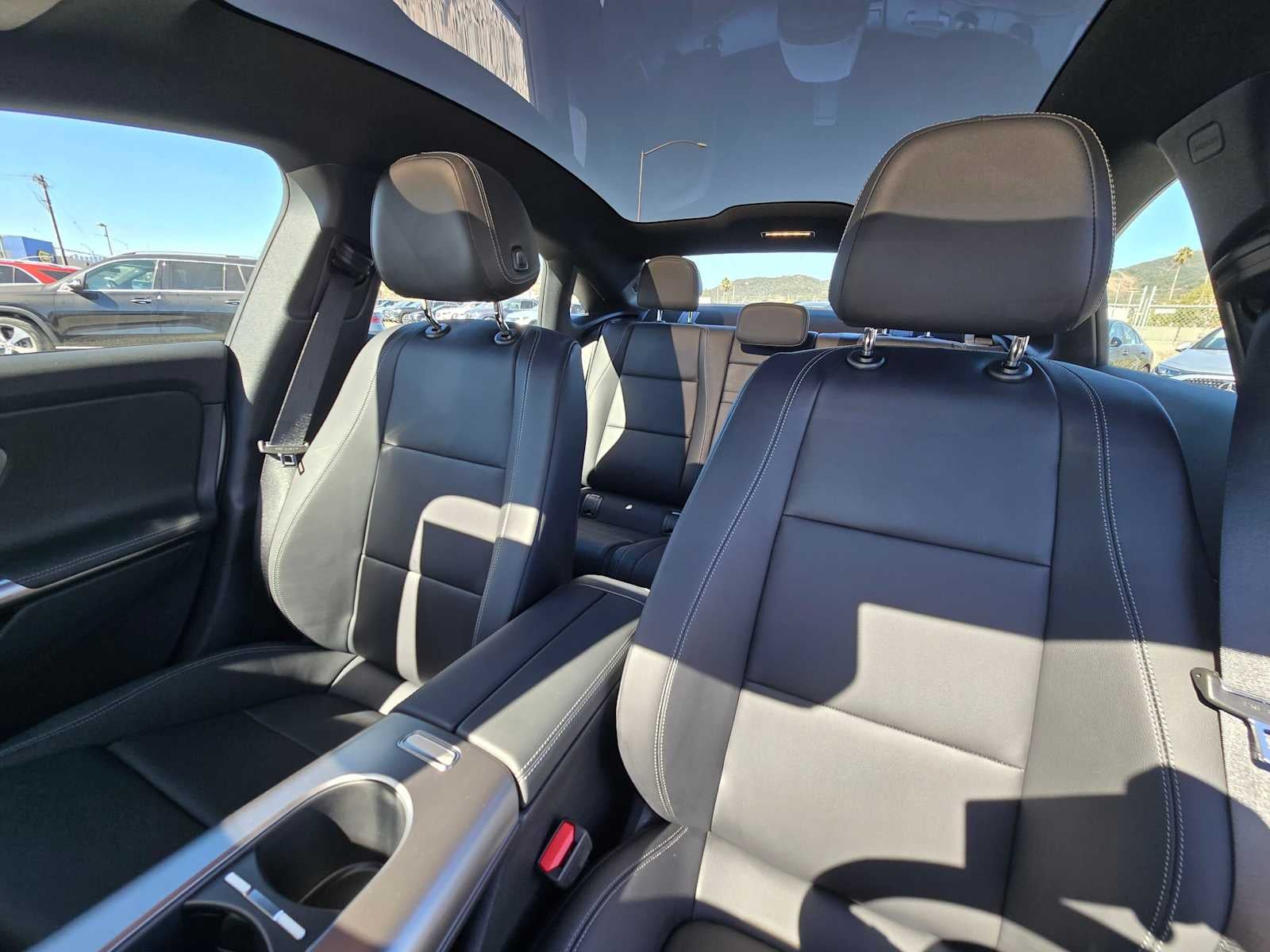 2027 Mercedes-Benz CLA 220 Hybrid FWD