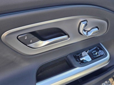 2027 Mercedes-Benz CLA 220 Hybrid FWD